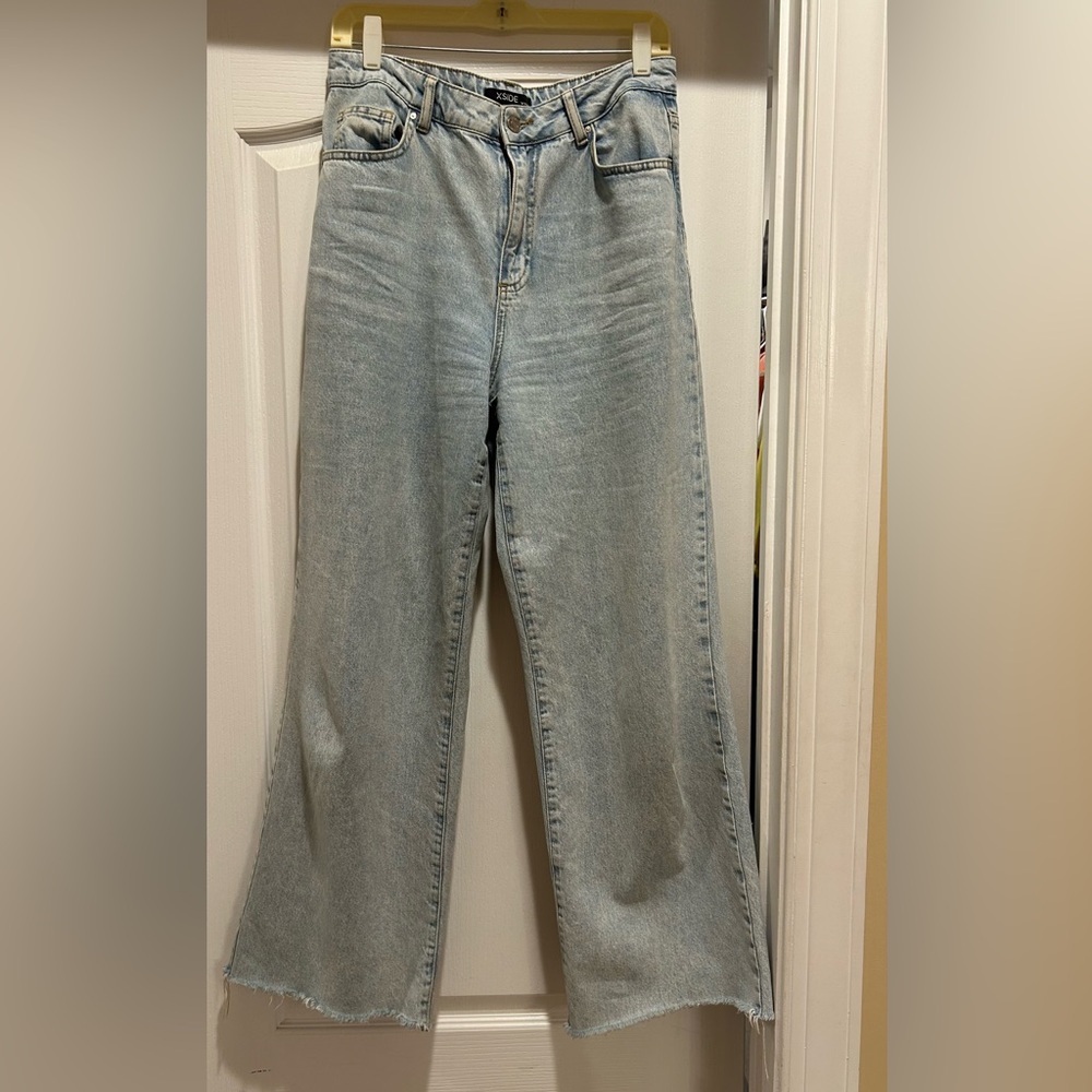 Classic Light Blue Women's Jeans